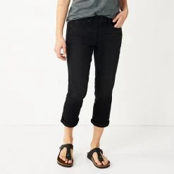 Petite Sonoma Goods For Life® Cuffed Capri Jeans Eastin -Sonoma Goods For Life Shop unnamed file 12323