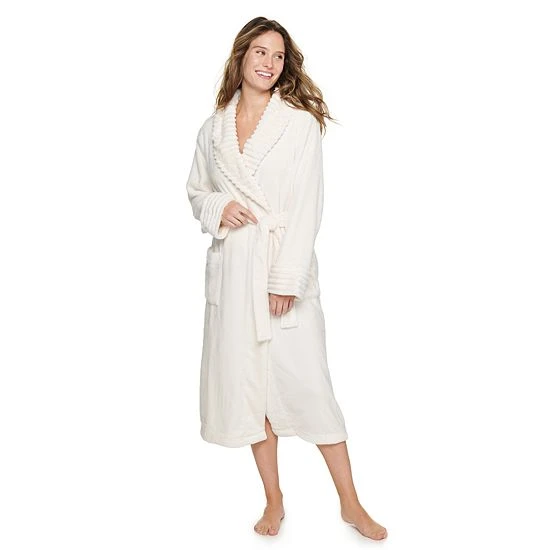 Women's Sonoma Goods For Life® Plush Long Robe Cream Polar Bears 4 Women's Sonoma Goods For Life® Plush Long Robe Cream Polar Bears - Image 2