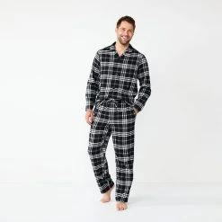 Men's Sonoma Goods For Life® 2-Piece Flannel Pajama Set Black Windowpane