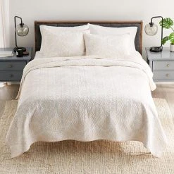 Sonoma Goods For Life® Reversible Printed Quilt Set With Shams Floral Trellis 28 Sonoma Goods For Life® Reversible Printed Quilt Set With Shams Floral Trellis -Sonoma Goods For Life Shop unnamed file 5688