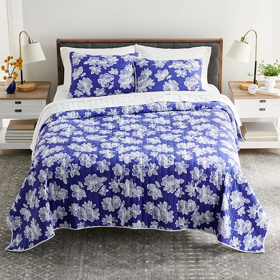 Sonoma Goods For Life® Reversible Printed Quilt Set With Shams Floral Trellis 13 Sonoma Goods For Life® Reversible Printed Quilt Set With Shams Floral Trellis - Image 11