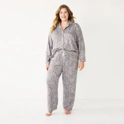 Plus Size Sonoma Goods For Life® Velour Pajama Shirt & Pajama Pants Sleep Set Black Starry -Sonoma Goods For Life Shop unnamed file 6164