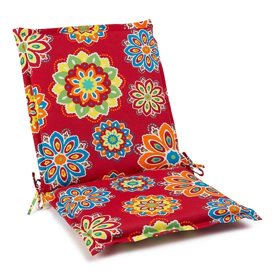 Sonoma Goods For Life® Indoor Outdoor Flanged Chair Cushion White Floral 6 Sonoma Goods For Life® Indoor Outdoor Flanged Chair Cushion White Floral - Image 4