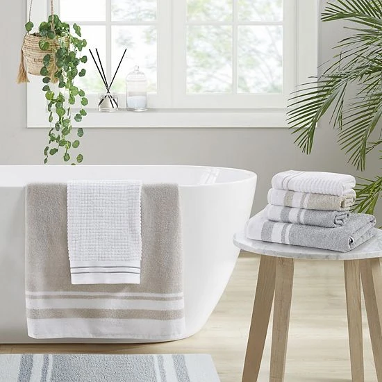 Sonoma Goods For Life® Spa Border Bath Towel Gray 7 Sonoma Goods For Life® Spa Border Bath Towel Gray - Image 5